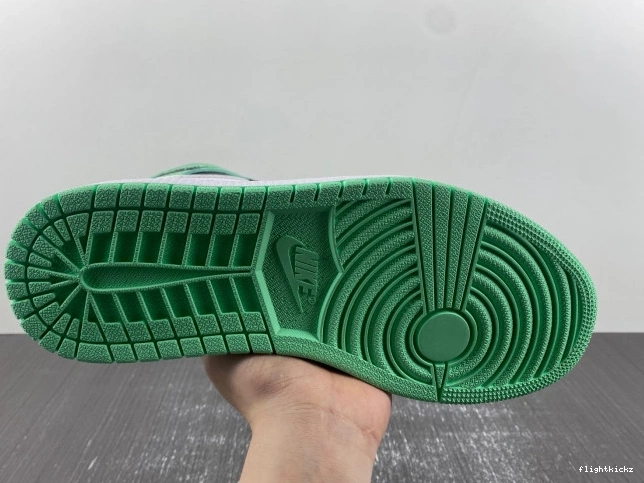 1 High Green DZ5485-130 Glow Jordan OG Air 0710